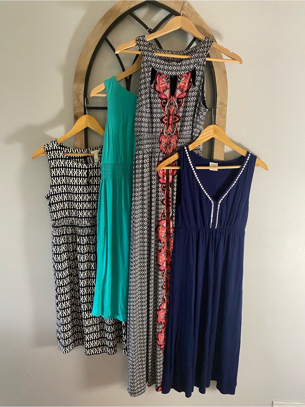 Lot of 4 Dresses! Soma Women’s Soft Sleeveless Dresses - Small